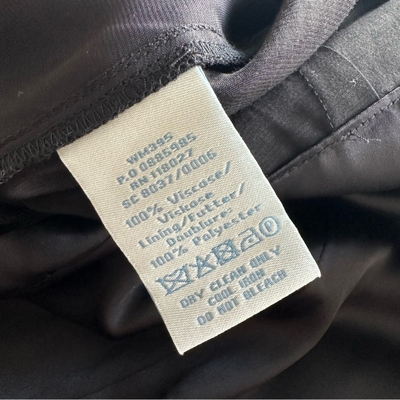 Boden // Black V neck High-waist wide leg jumpsuit Size 6 - Picture 10 of 12